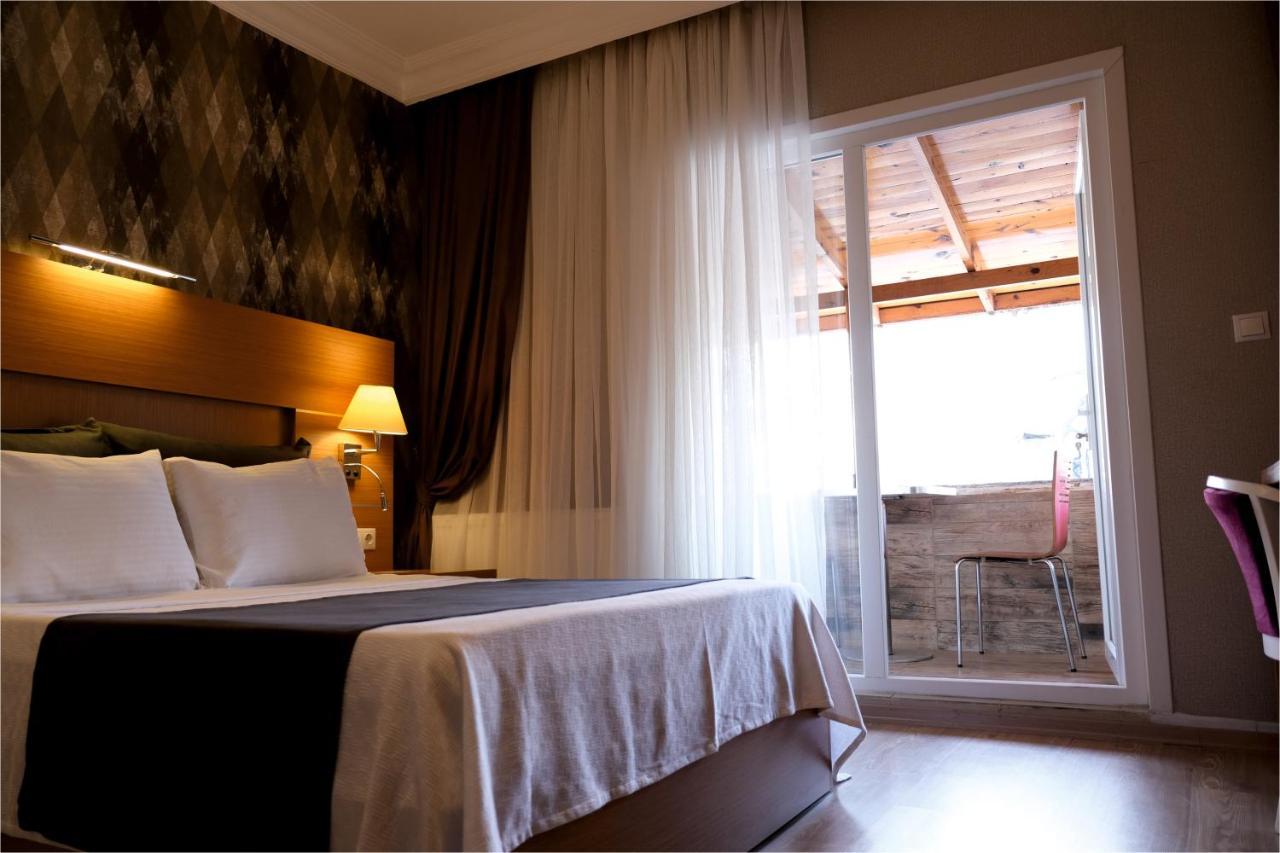 Rhisos Otel Ριζούντα Εξωτερικό φωτογραφία