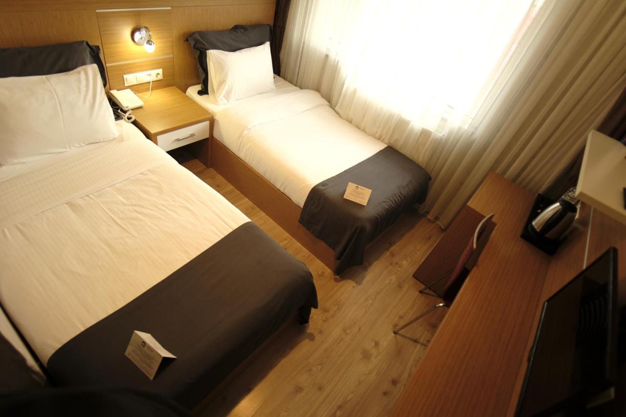 Rhisos Otel Ριζούντα Εξωτερικό φωτογραφία